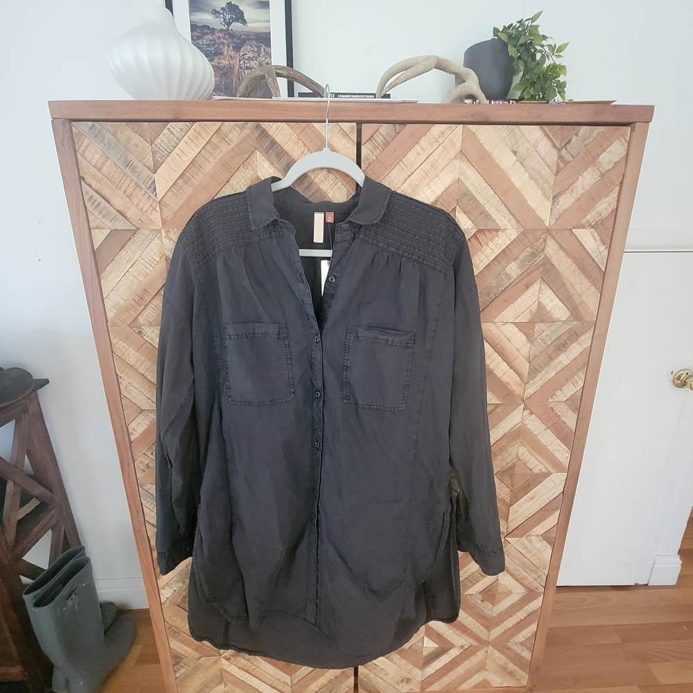 NWT Pilcro Black Button Front Tunic Side Slits S/M